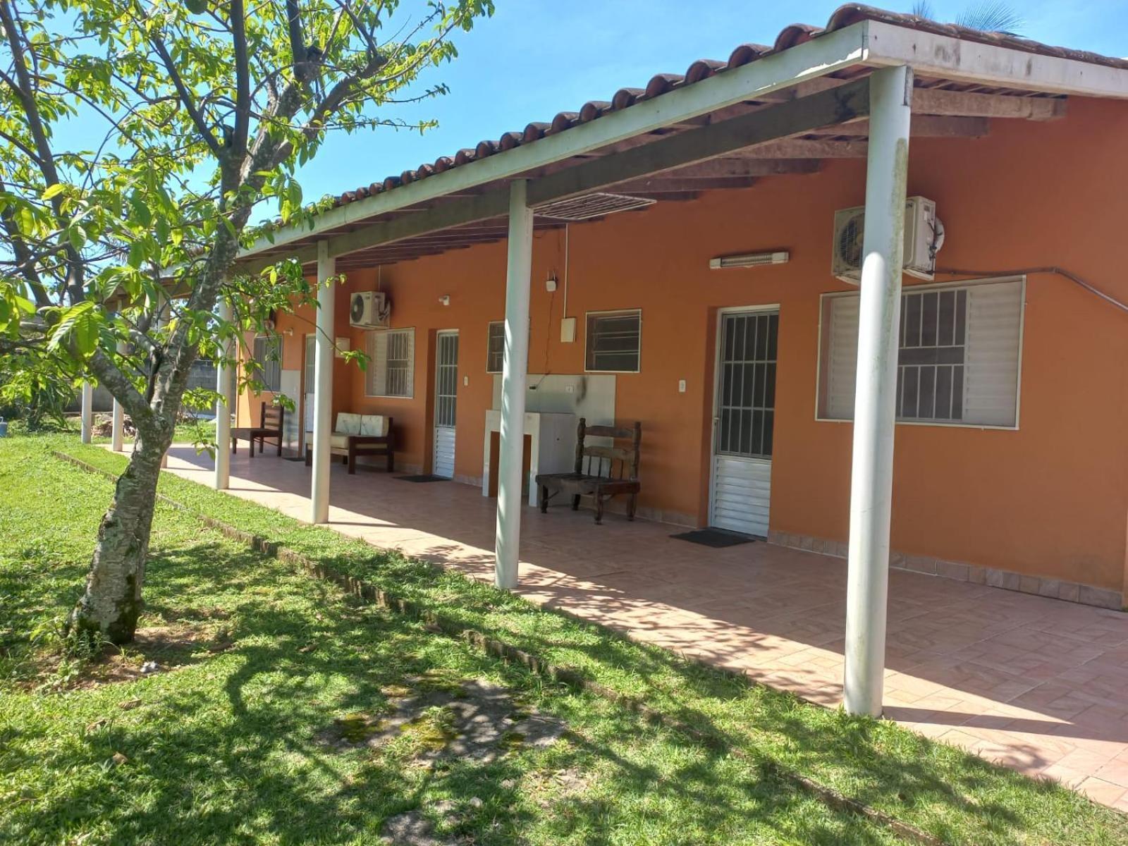 Locacao P Final De Semana Mourada Terrea Hotel Caraguatatuba Eksteriør billede