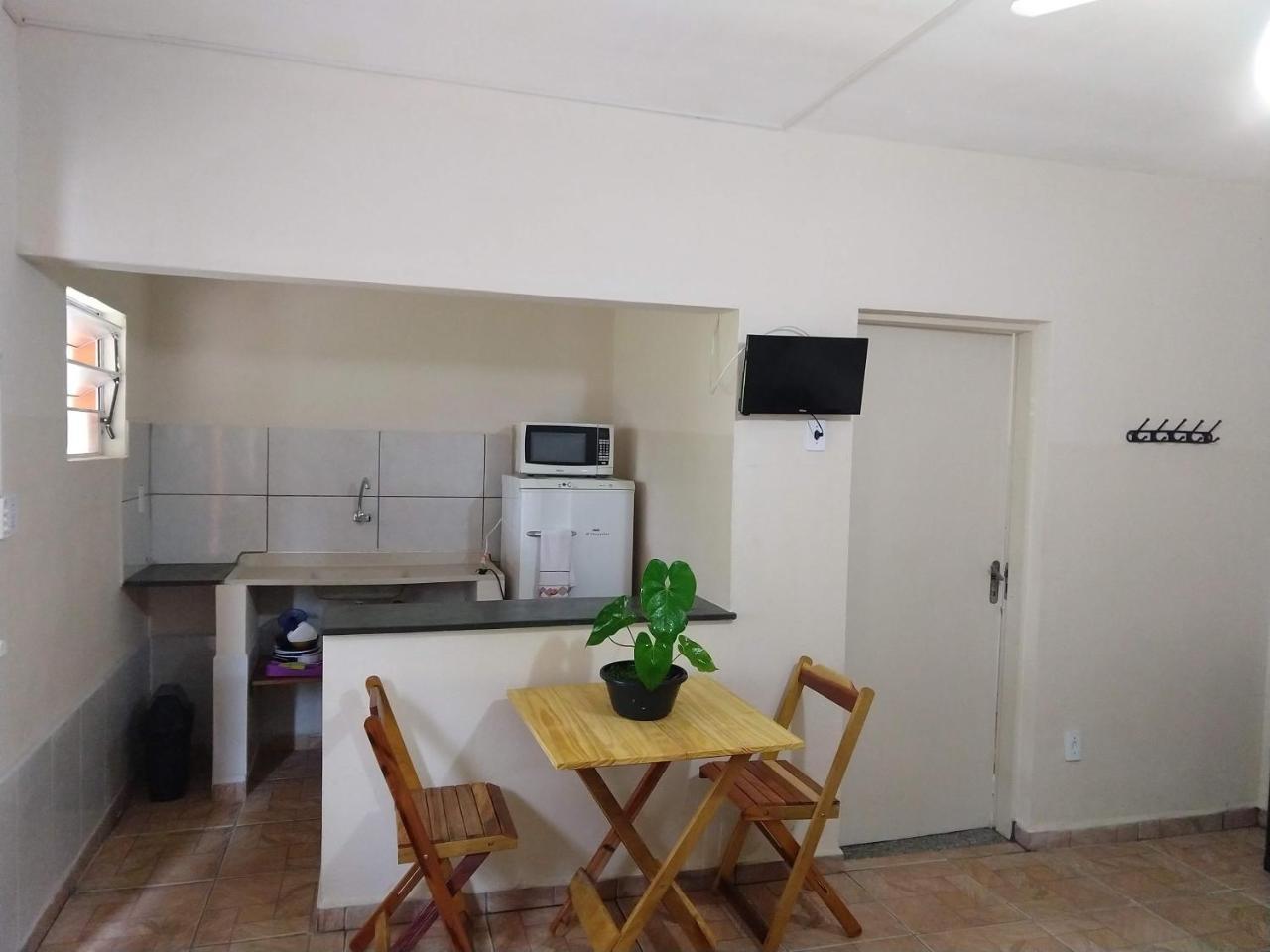 Locacao P Final De Semana Mourada Terrea Hotel Caraguatatuba Eksteriør billede